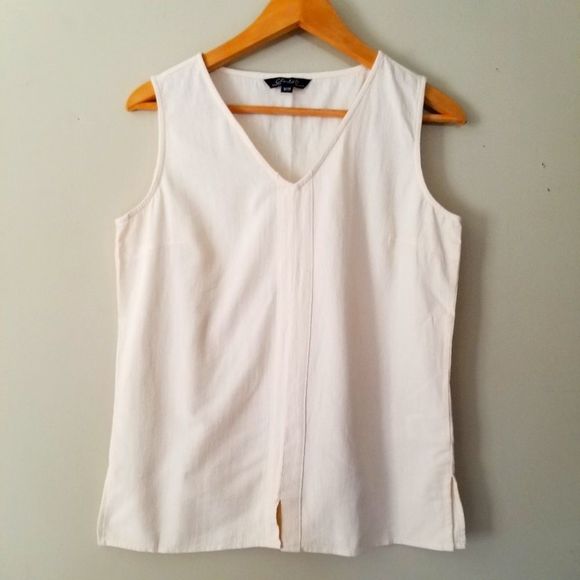 charlie b Tops - 𝅺Charlie B 100% Cotton Tank in Size Medium